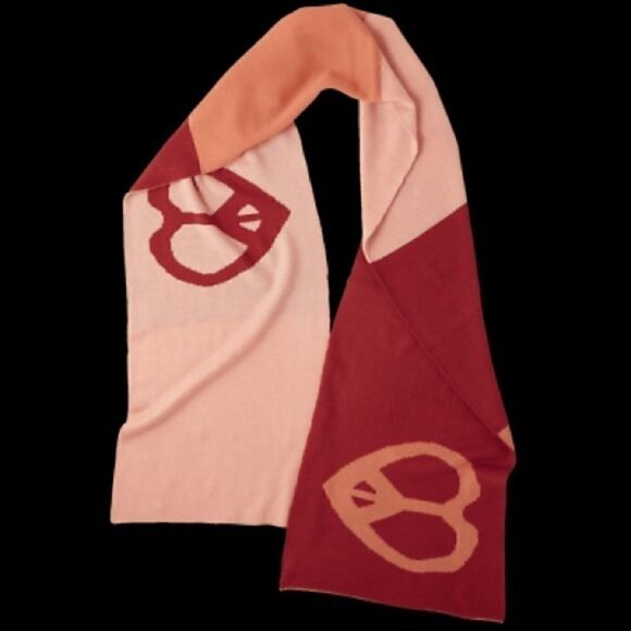 Life Is Good I Love You Snuggly Heart Scarf NWT - Picture 2 of 8